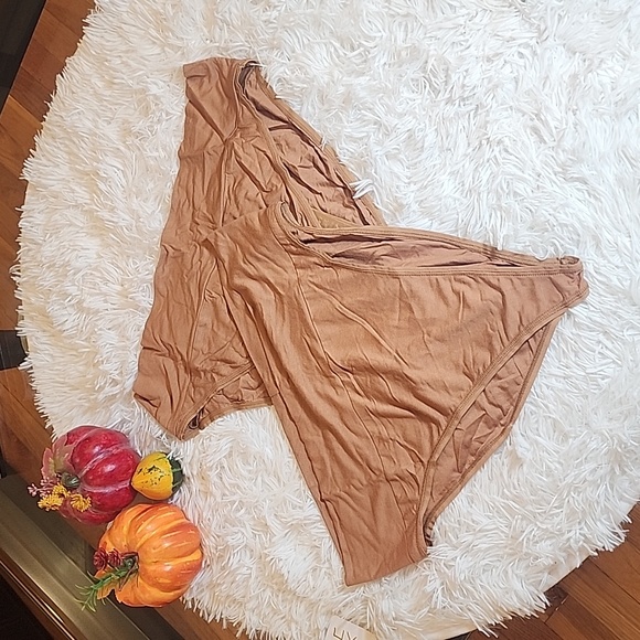 2pcs SKIMS SLEEP BRIEF/ CAMEL/4X/NWT - Picture 6 of 15